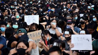 「香港デモに参加した若者の教育を失敗」と非難する中国共産党の言う教育の「成功」とは