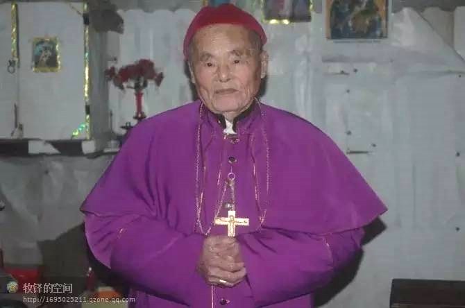 チェン・チンムー司教