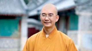 政府公認の仏教協会の会長が性的虐待容疑で取り調べを受ける
