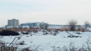 甘粛省酒泉市にあるウイグル族を拘束する刑務所。