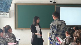 ウイグルの子供たちを教育する漢族の教員の体験談
