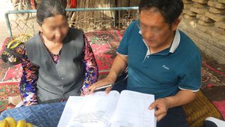 新疆でキリスト教徒が大量逮捕、もしくは自宅での「改心」を要求